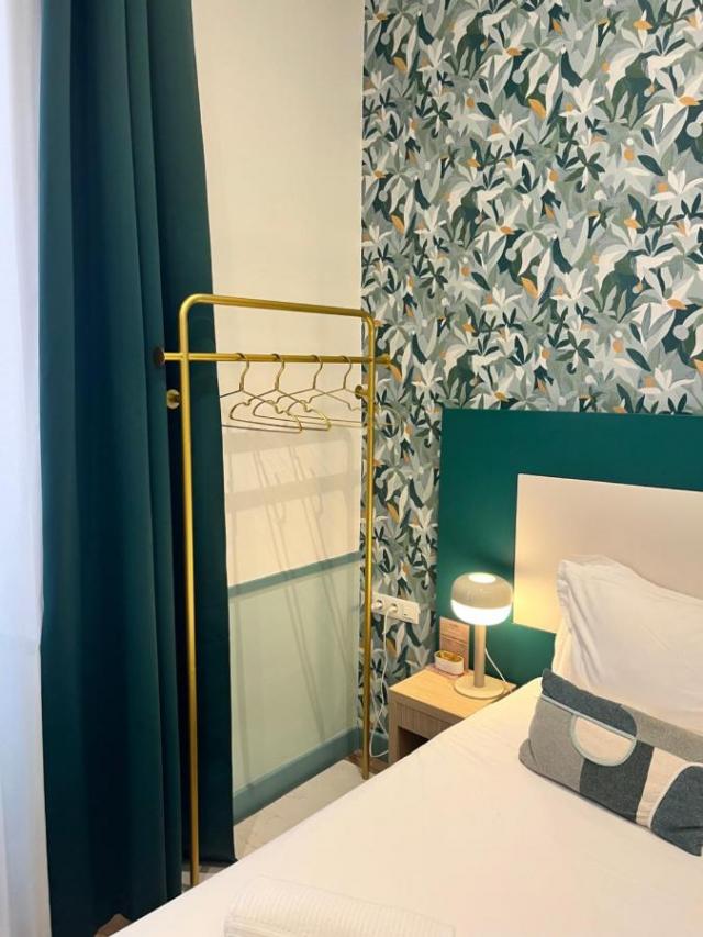 Londres Menton - Supérieure Room